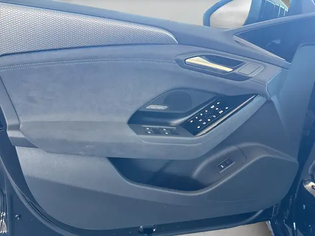 Audi A6 E-Tron view 6