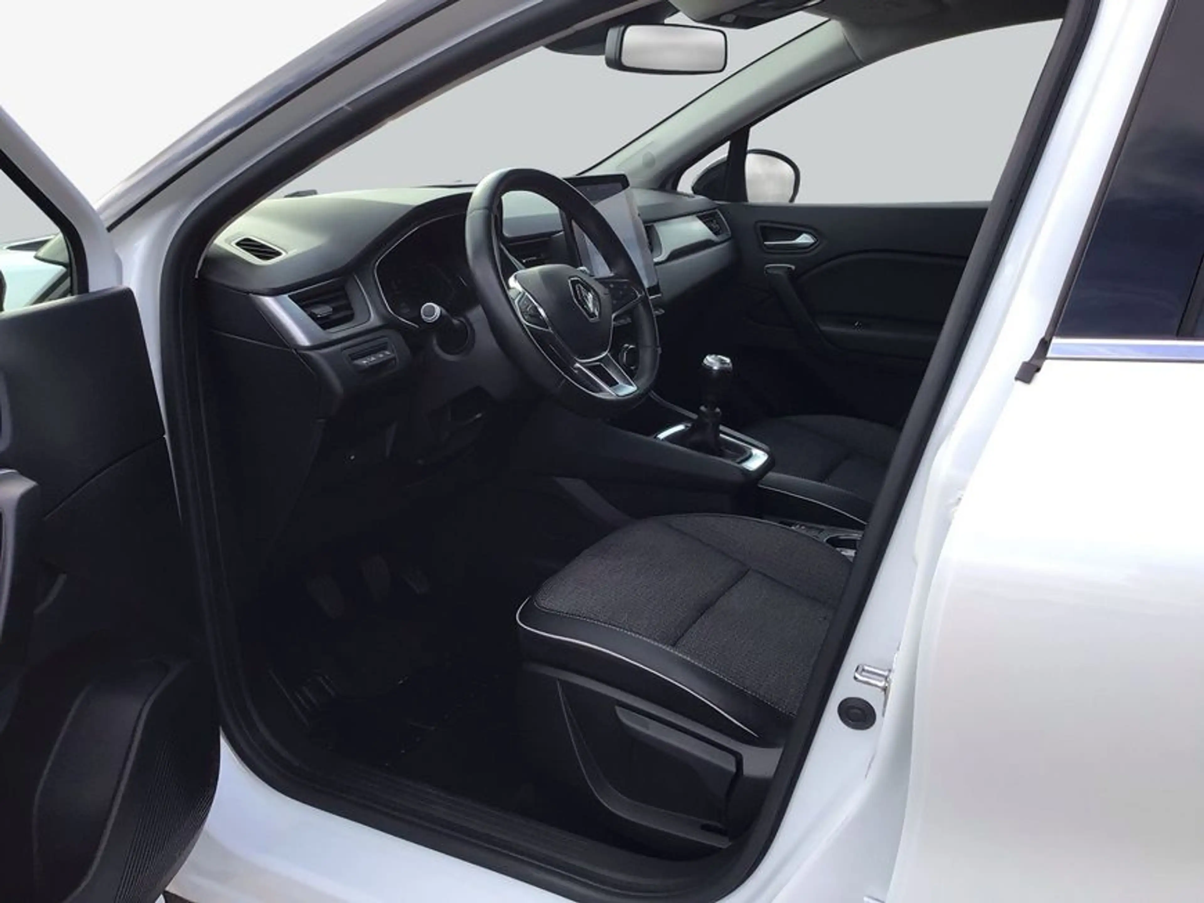 Renault Captur TCe 90 INTENS — photo 9