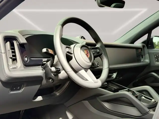 Porsche Cayenne view 15
