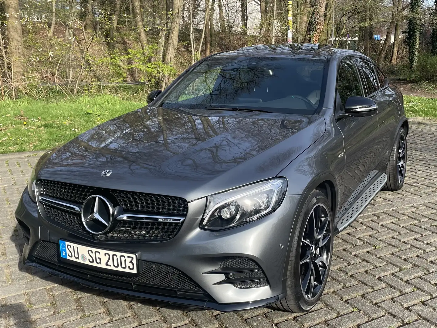 Mercedes-Benz GLC 43 AMG Coupe Grau - 1
