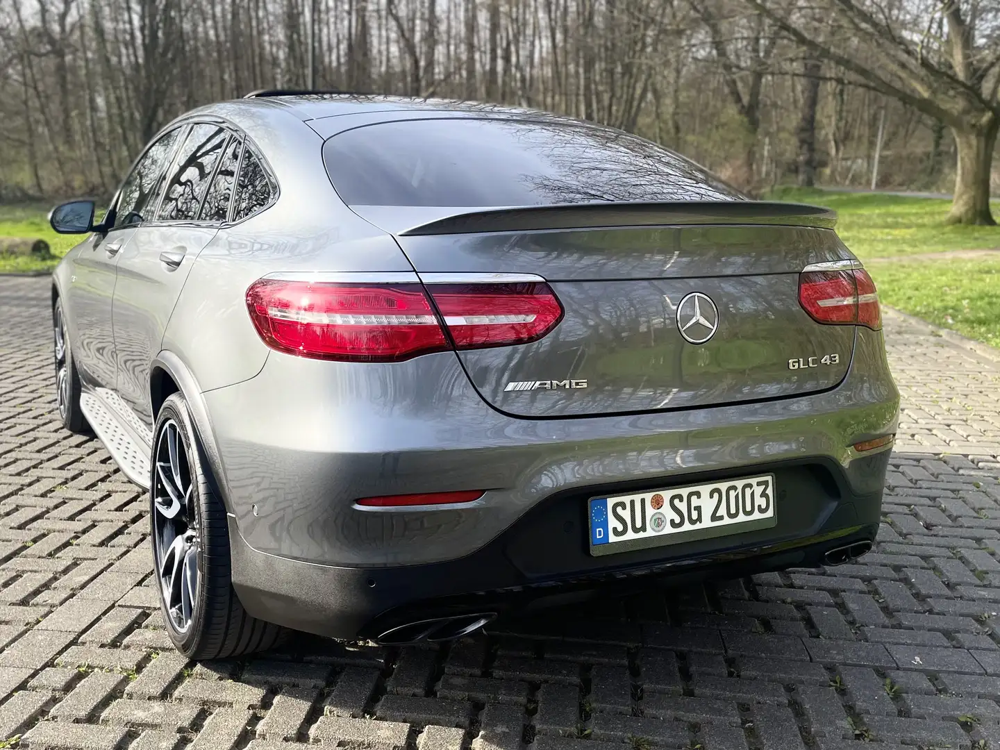 Mercedes-Benz GLC 43 AMG Coupe Grau - 2