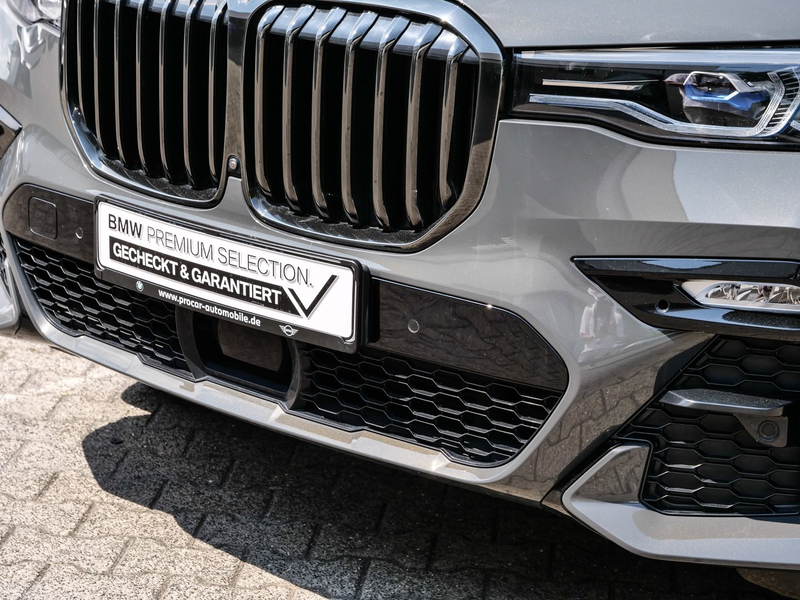 BMW X7 xDrive40d M Sport HUD PANO ACC AHK RFK NAVI — photo 4