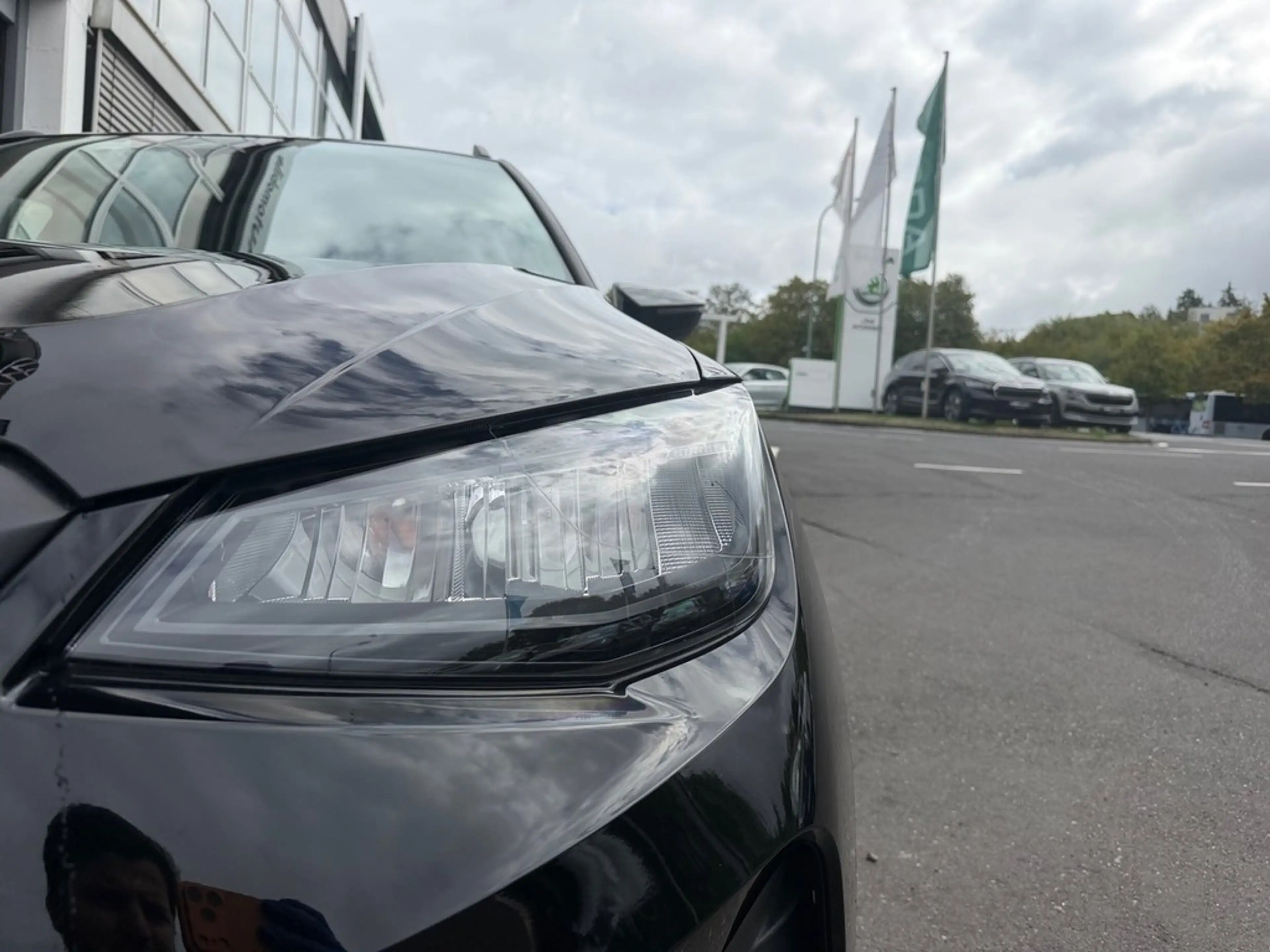 SEAT Arona 1,0 TSI DSG — photo 2