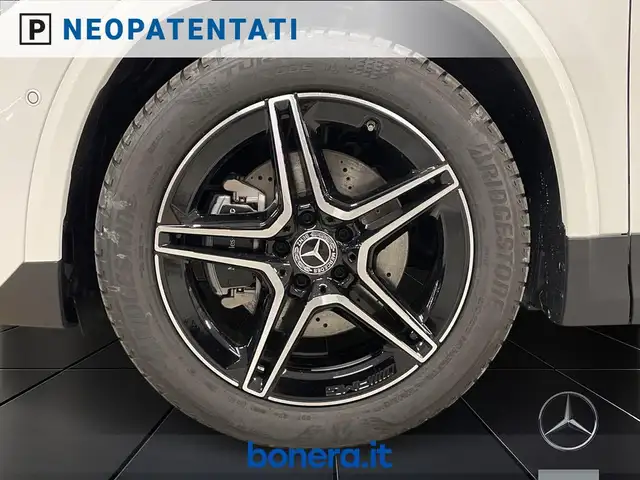 Mercedes-Benz Gla Class view 12
