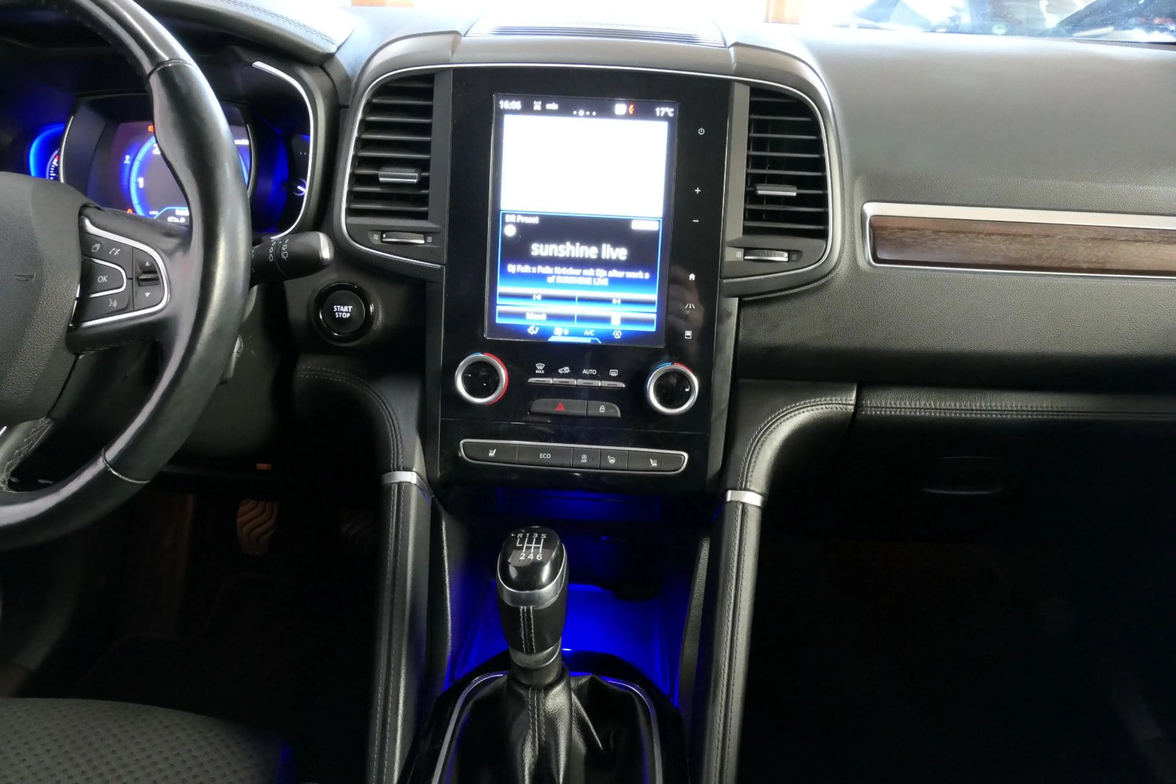 Renault Koleos Intens *LED*NAV*KAM*SHZ*AHK*PDC*DAB* — photo 15
