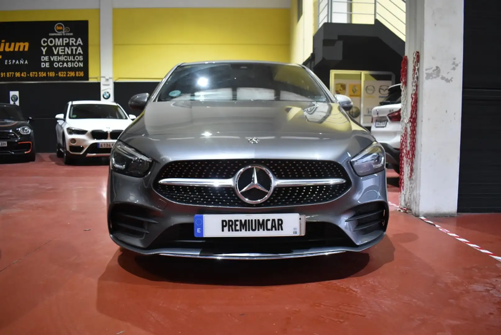 Mercedes-Benz B 180 180d 7G-DCT Gris - 2
