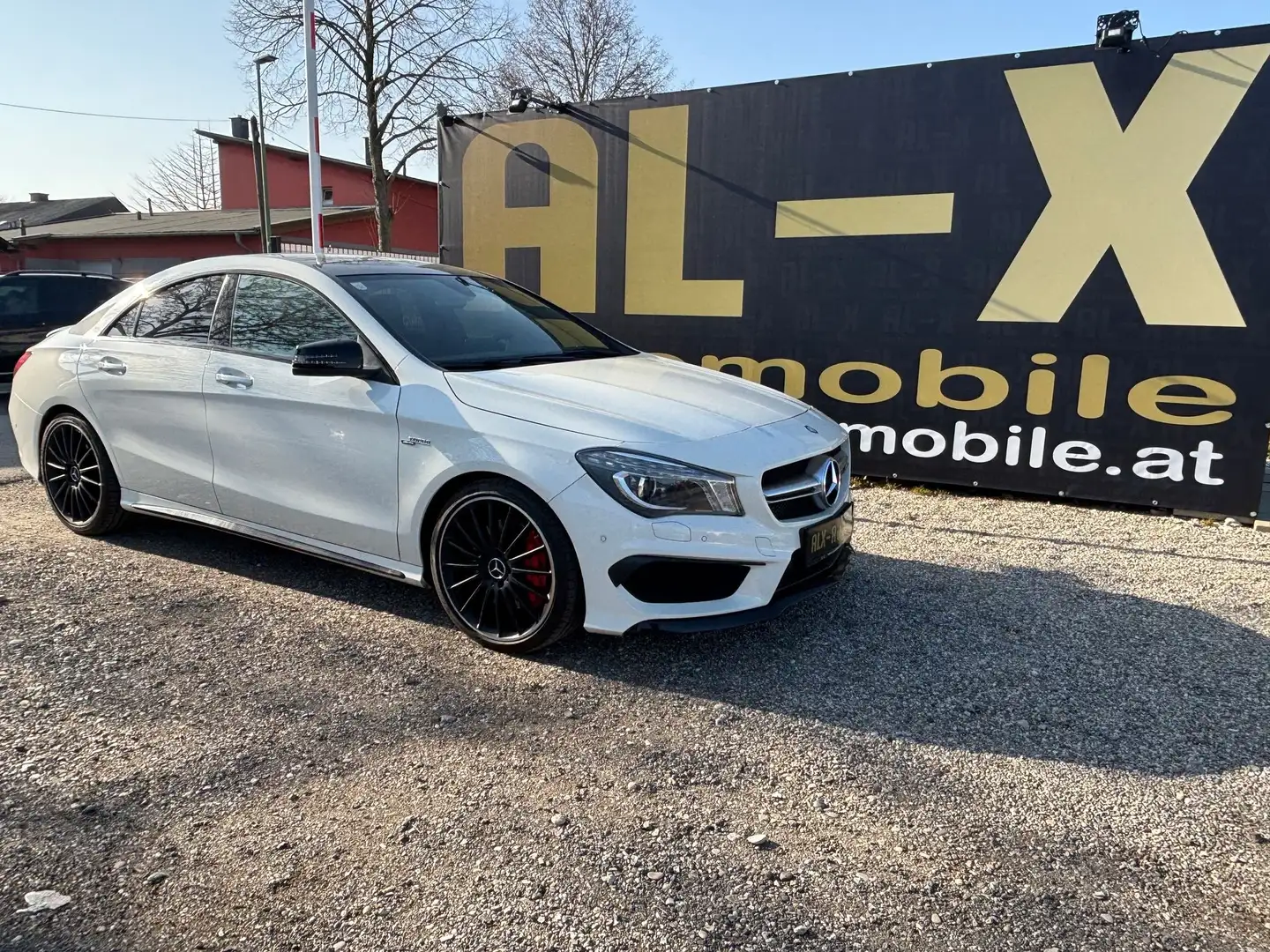 Mercedes-Benz CLA 45 AMG CLA 45 AMG 4Matic (117.352) Білий - 1