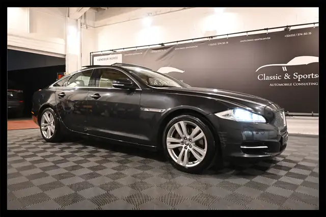 Jaguar XJ XJ 2.0i Ti LUXURY / TOIT PANO / CAMERA / CUIR !!