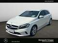 Mercedes-Benz A 180 A 180 Urban LED*PTS*SHZ*NAVI*BLUETOOTH*KEYLESS.* Weiß - thumbnail 1