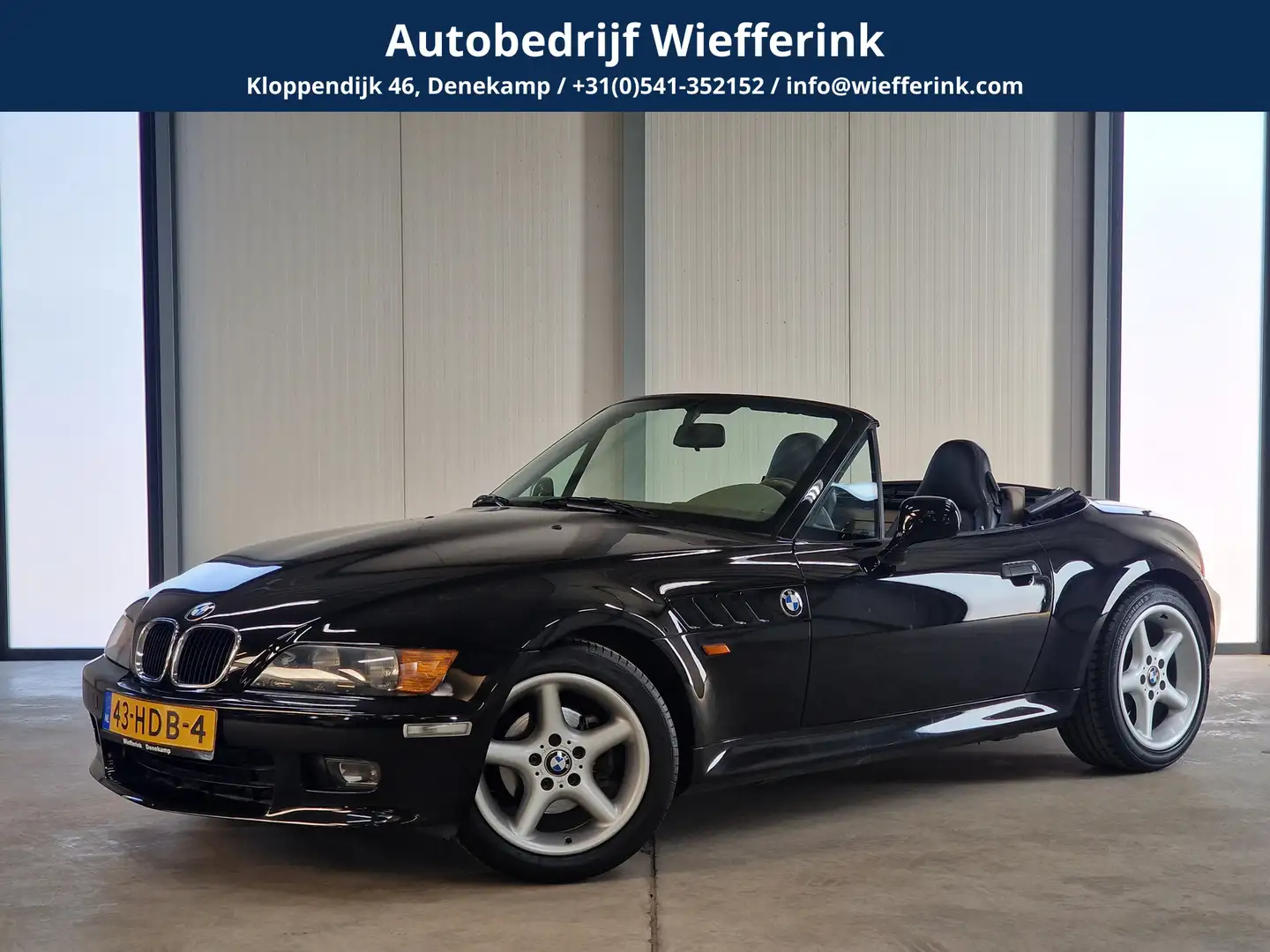 BMW Z3 Roadster 2.8 | 192pk | Wide body pre facelift | Zwart - 1