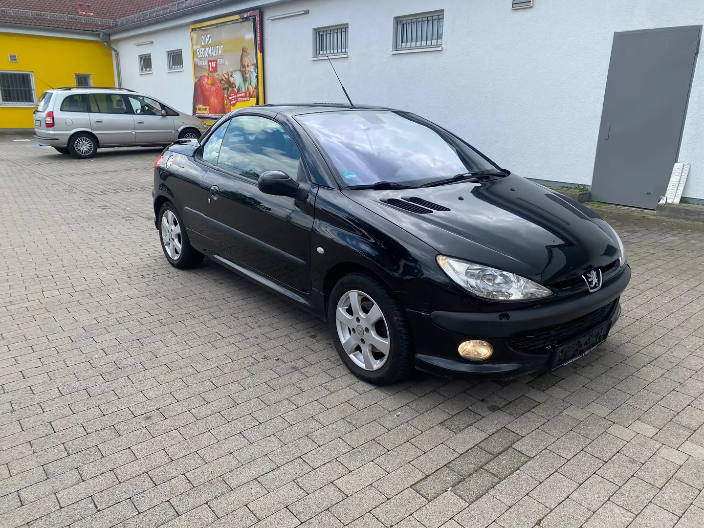 Peugeot 206 CC 110/ voll Leder/Klimaanlage/ Tüv Zwart - 2