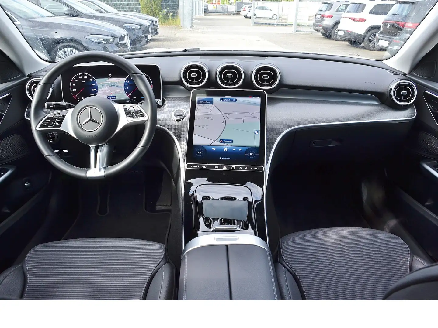 Mercedes-Benz C 180 Avantgarde Advanced (AHK Spur Ambiente Weiß - 2