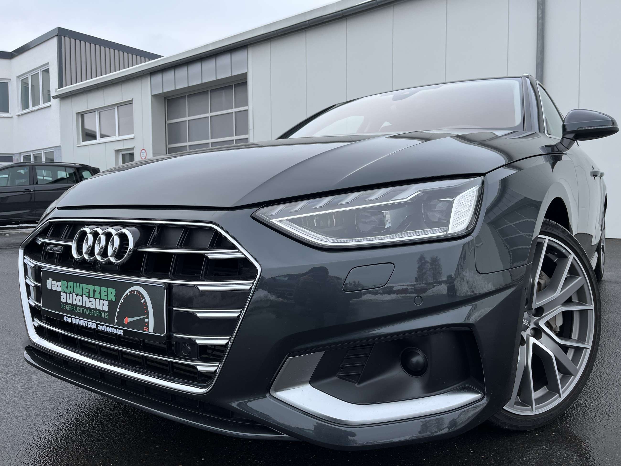 Second hand Audi A4 3.0