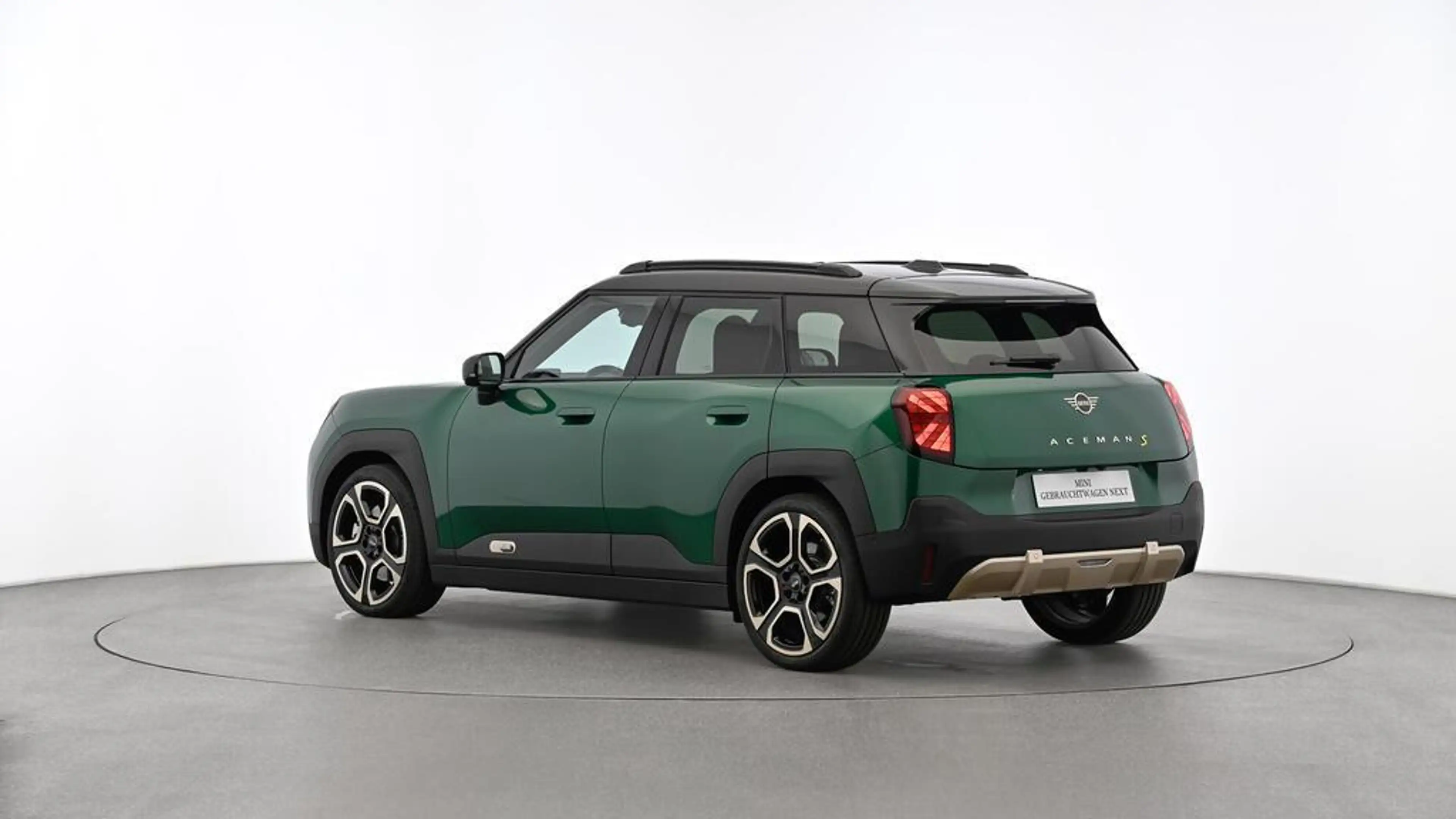 MINI Aceman Favoured Trim — photo 6