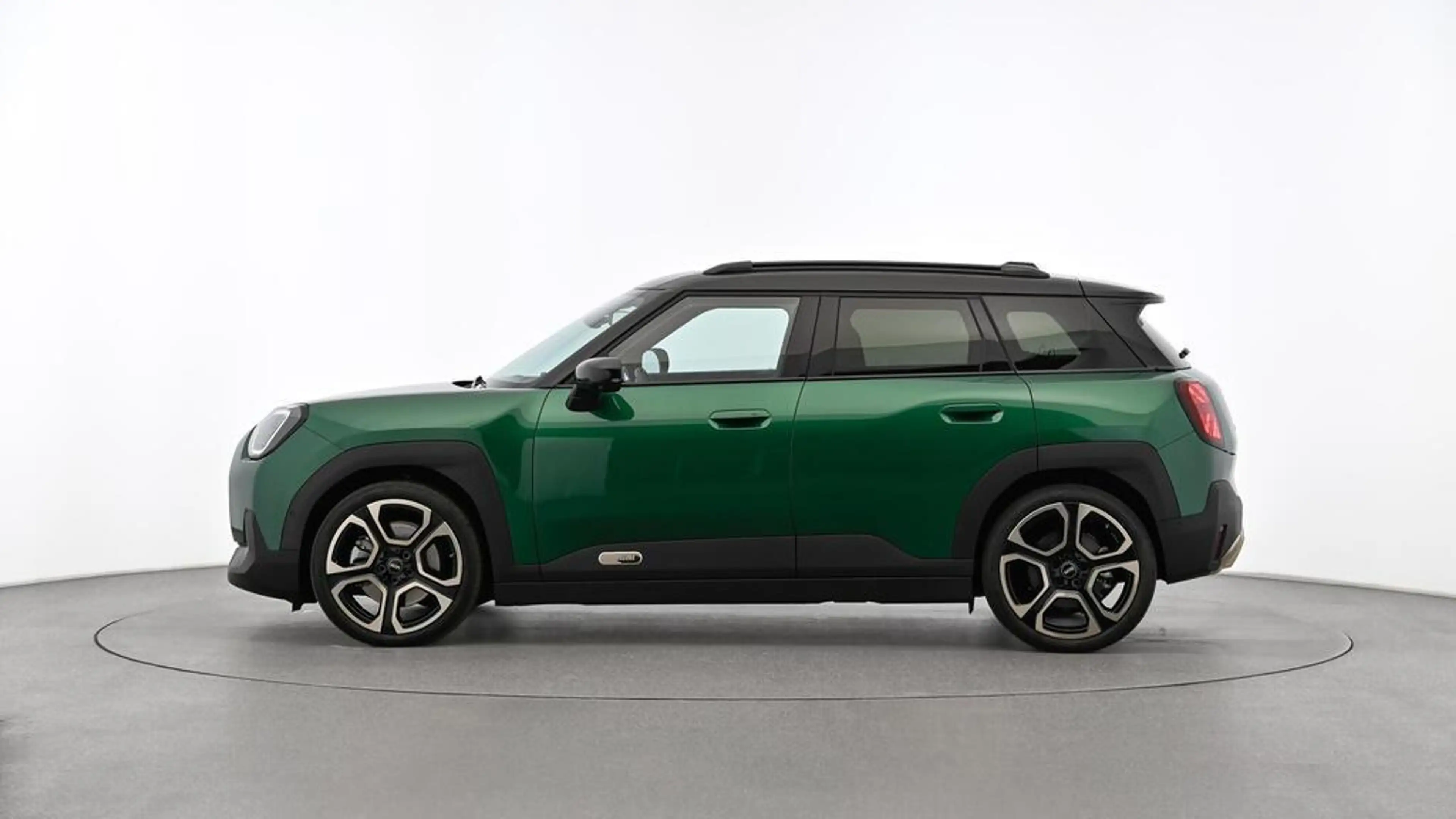 MINI Aceman Favoured Trim — photo 2