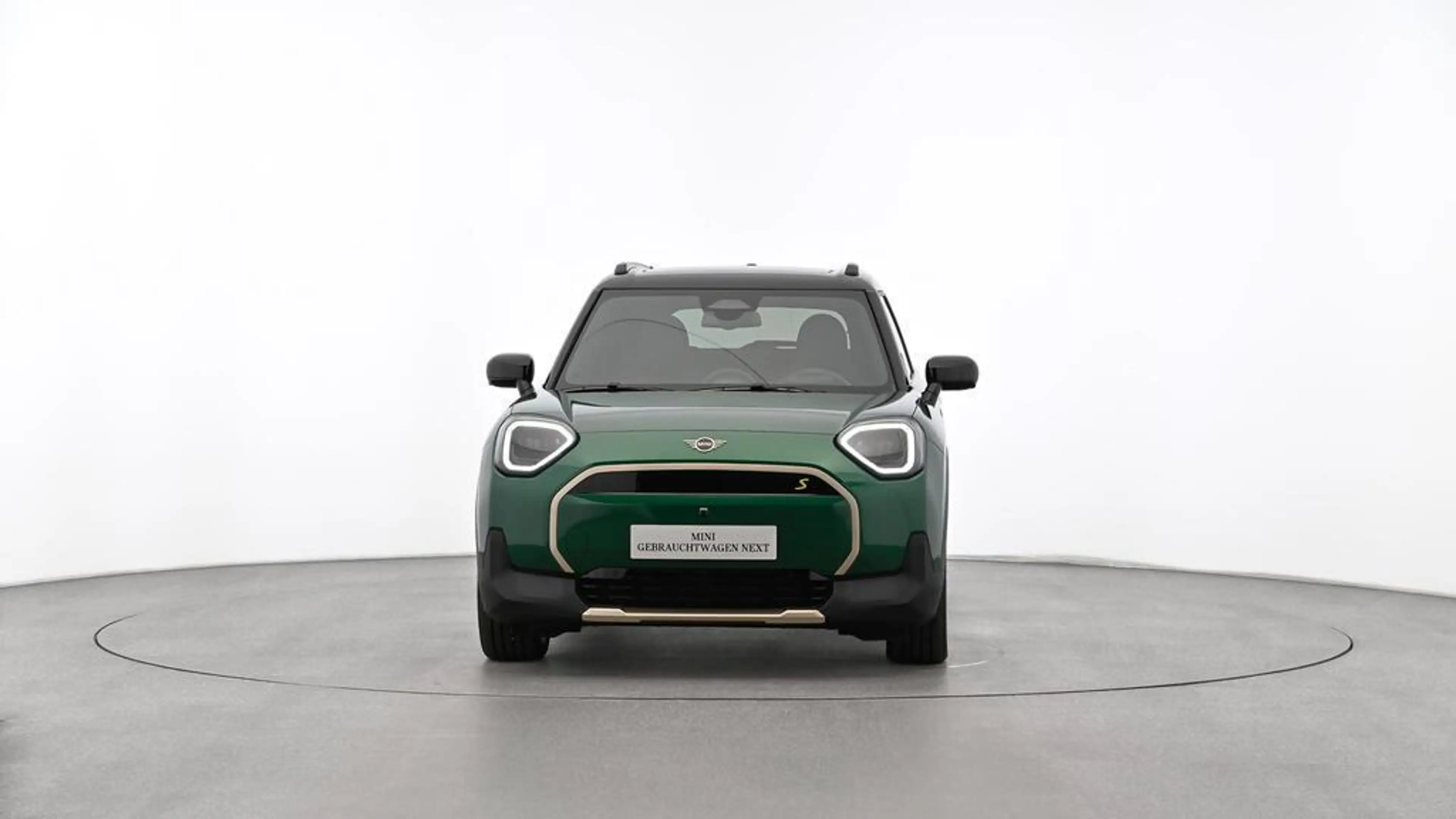 MINI Aceman Favoured Trim — photo 15