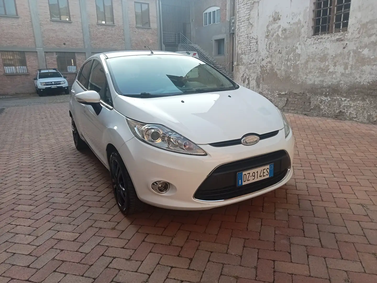 Ford Fiesta Fiesta VI 2008 5p 1.2 16v Titanium 82cv Bianco - 1