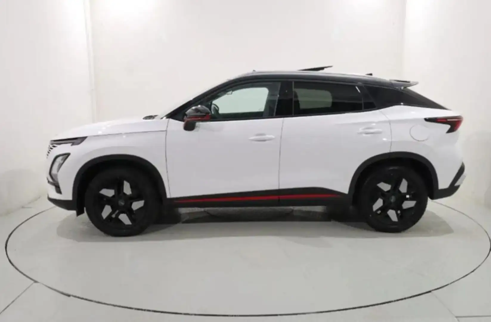 Omoda 5 OMODA 5  1.6 147CV PREMIUM Bianco - 1