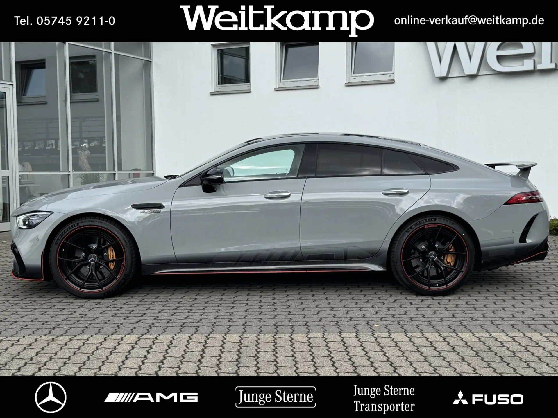 벤츠 Mercedes-Benz AMG GT 4-Door Coupe 63 S E 2023 회색 사진 2