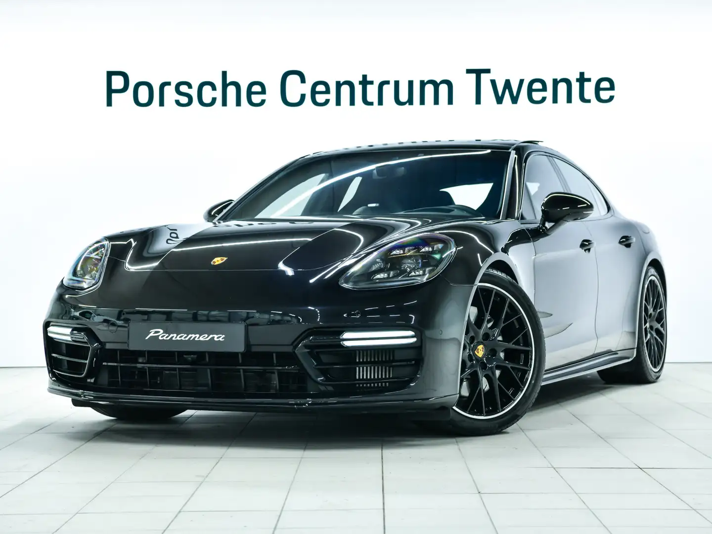 Porsche Panamera 4 E-Hybrid Platinum Edition Zwart - 1