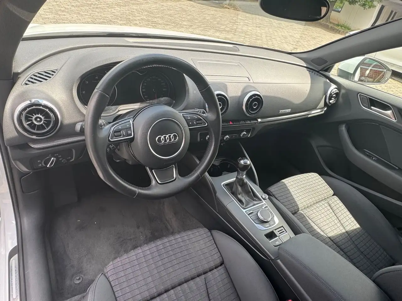 Das Auto
