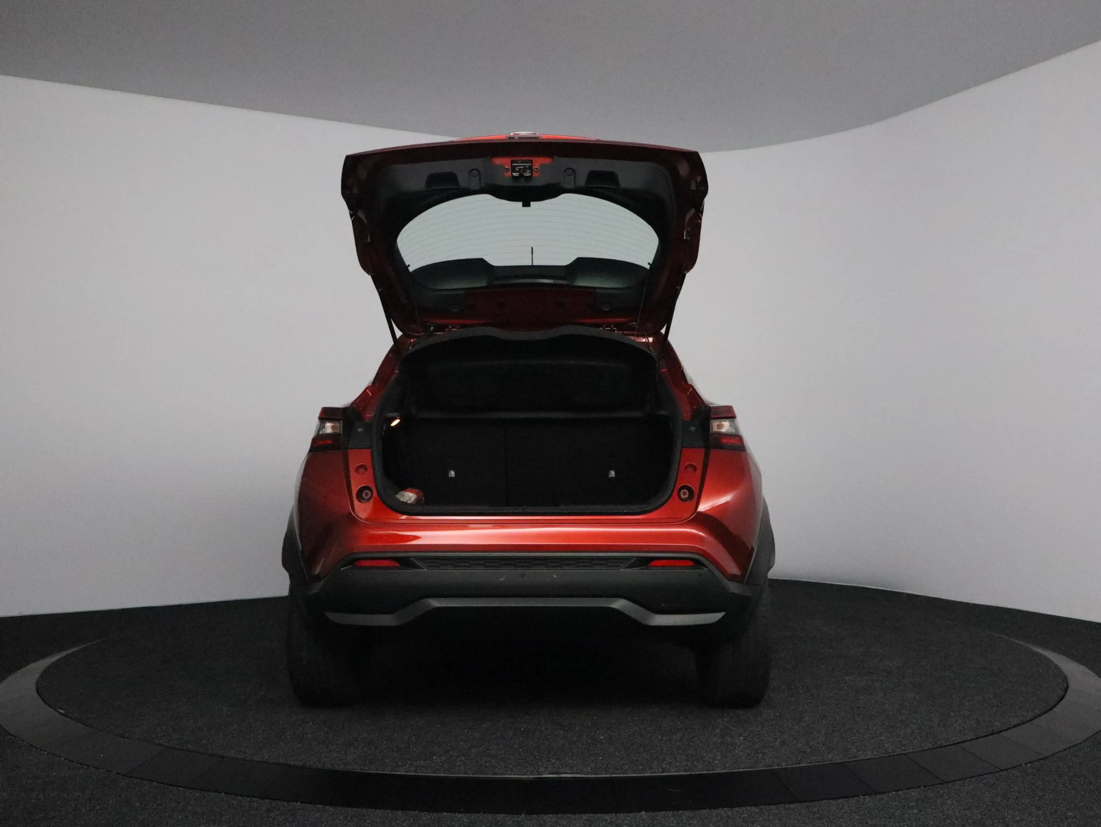 Nissan Juke 1.0 DIG-T Acenta — photo 5