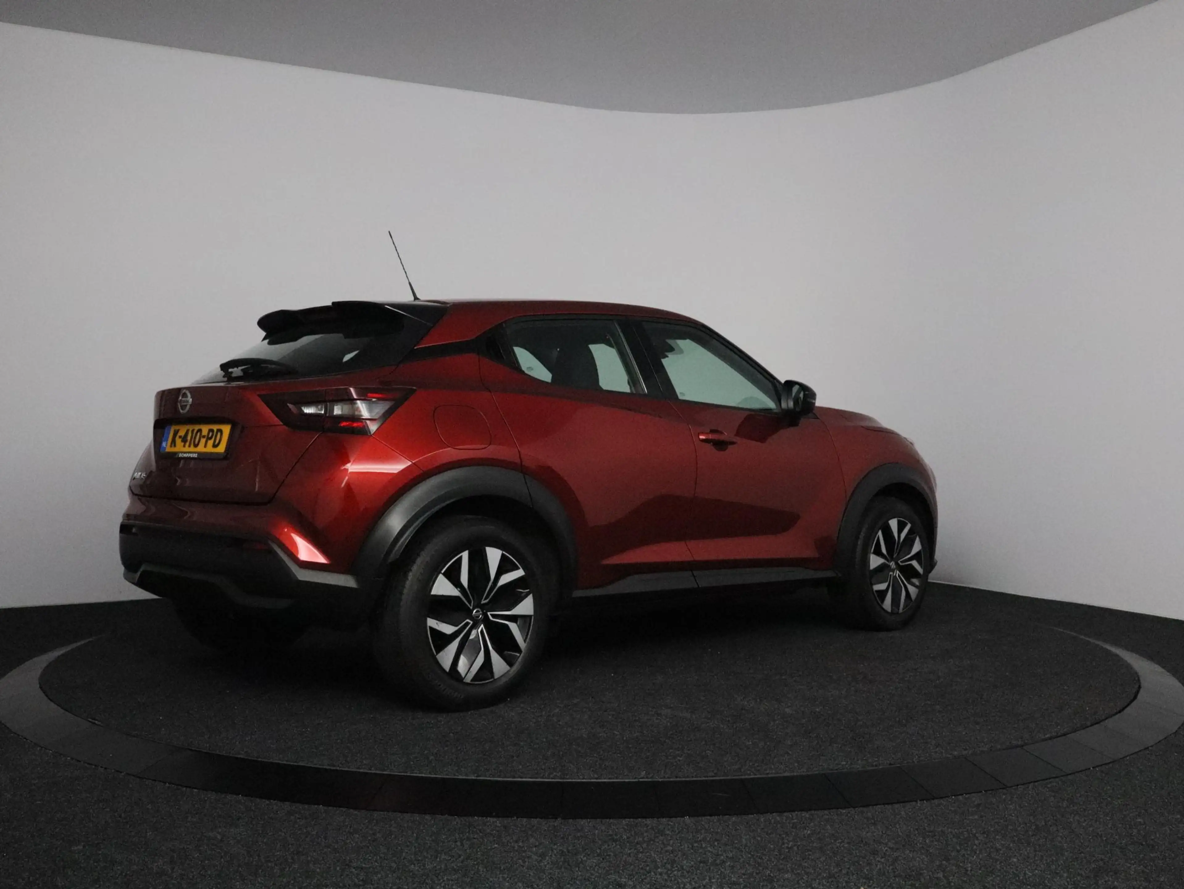 Nissan Juke 1.0 DIG-T Acenta — photo 6
