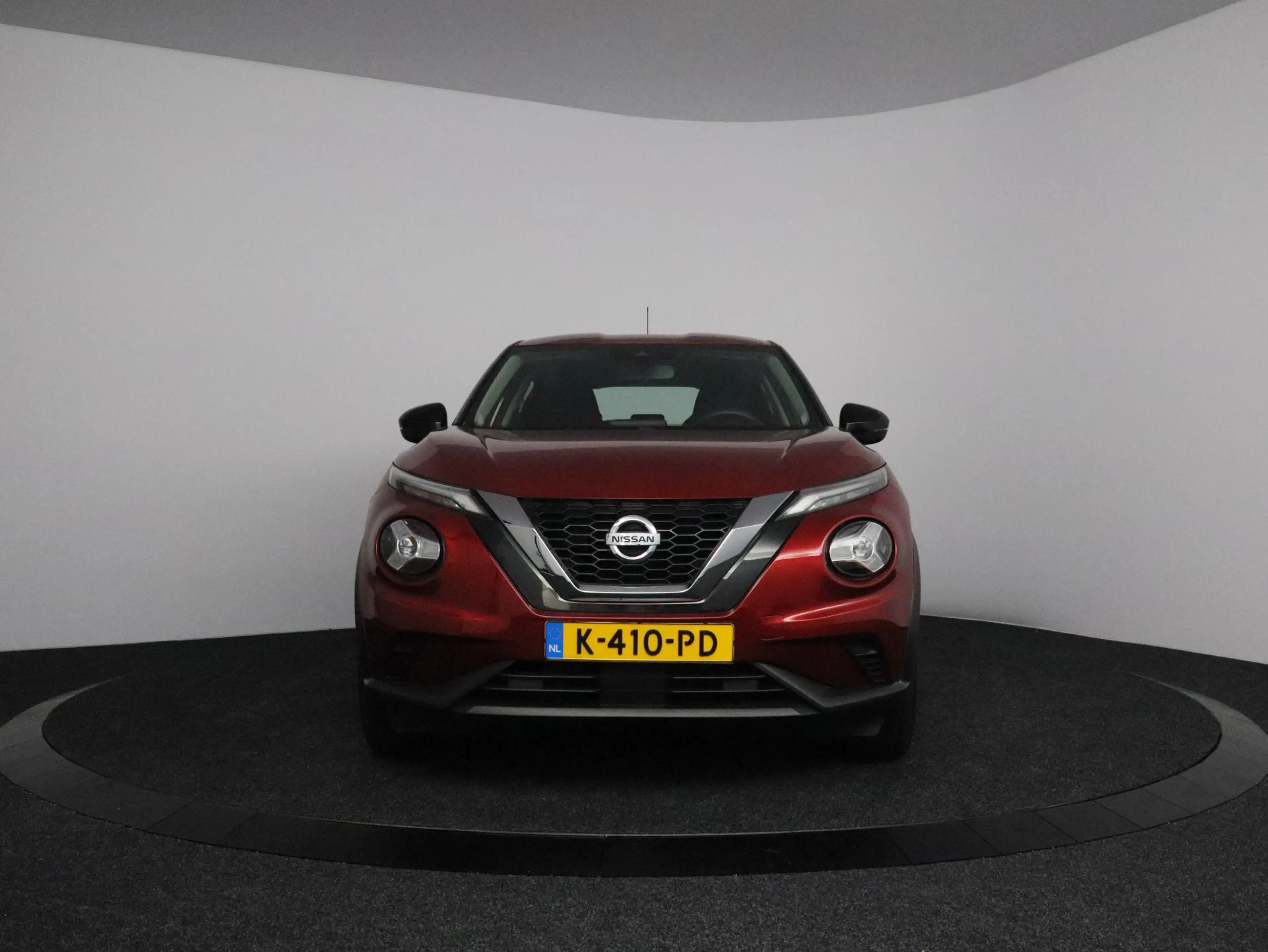 Nissan Juke 1.0 DIG-T Acenta — photo 8