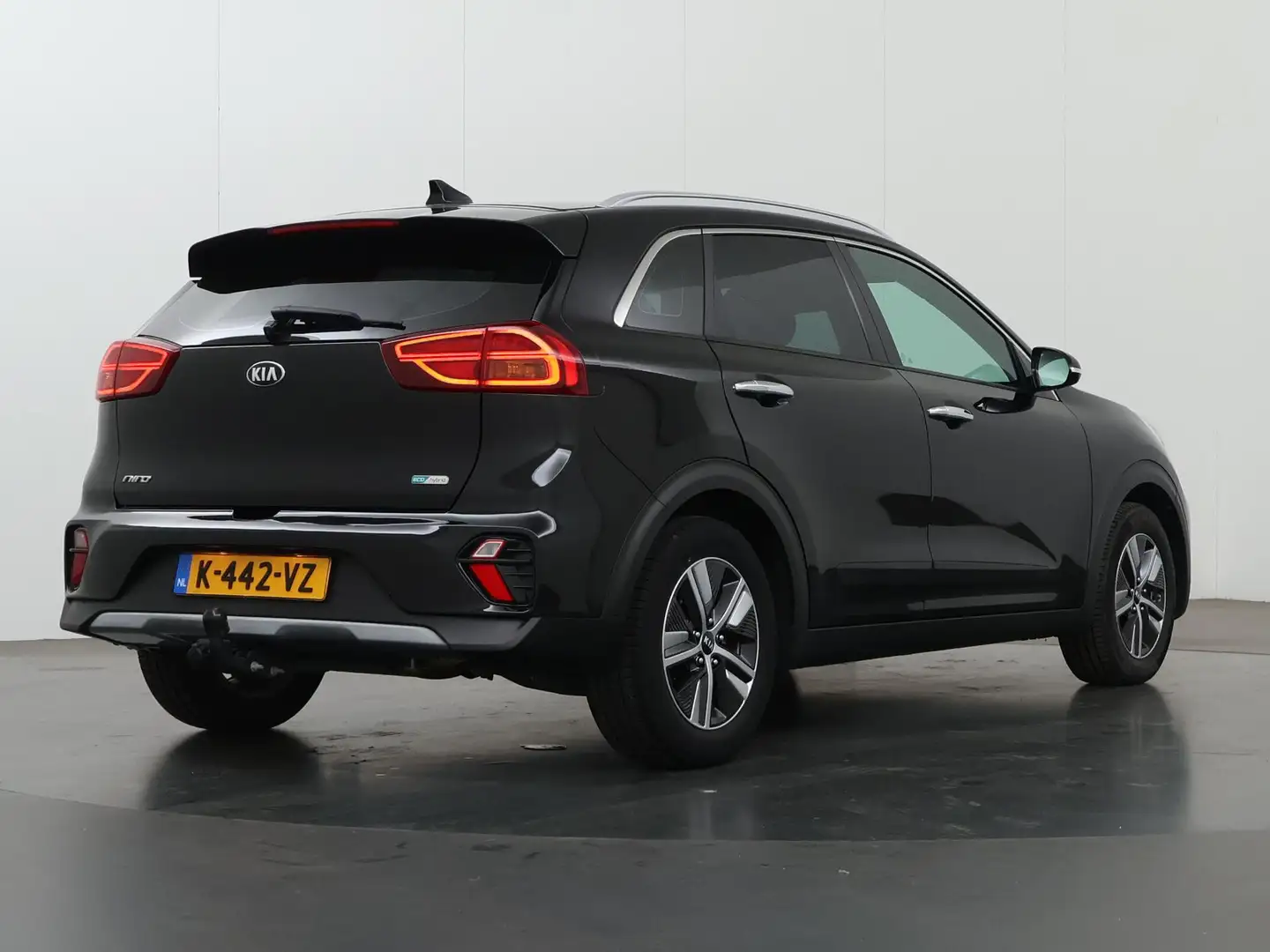 Kia Niro 1.6 GDi Hybrid DynamicLine | Trekhaak | Navigaties Zwart - 2