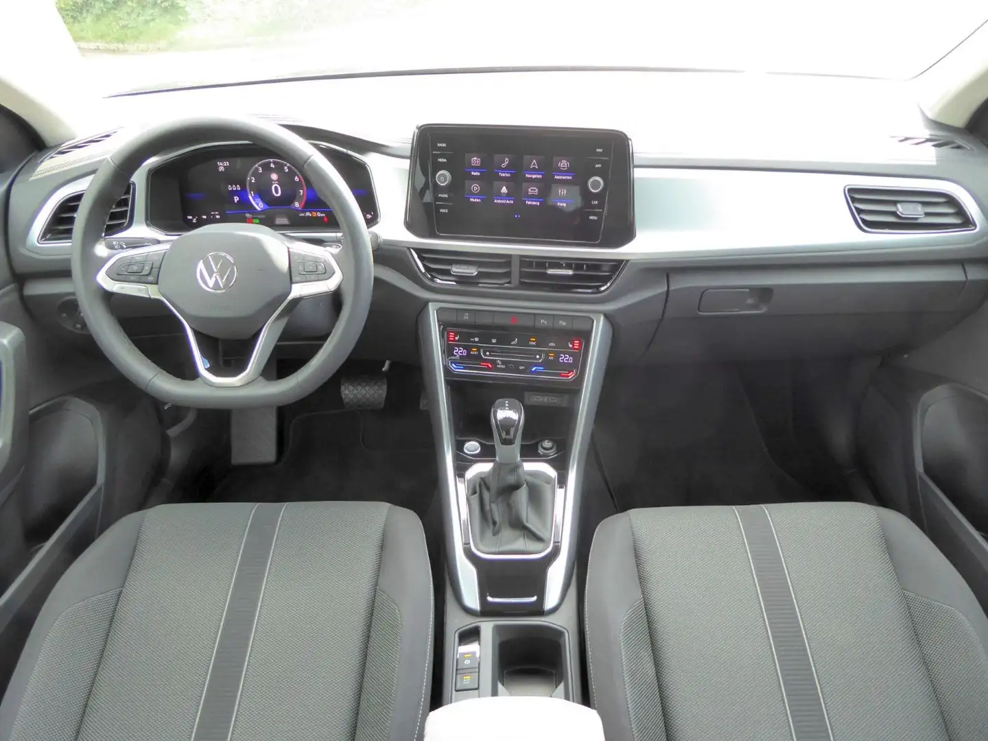 Volkswagen T-Roc 1.5 TSI DSG AHK|Kam|17"|Keyl|Garant. 02/29 Gris - 2