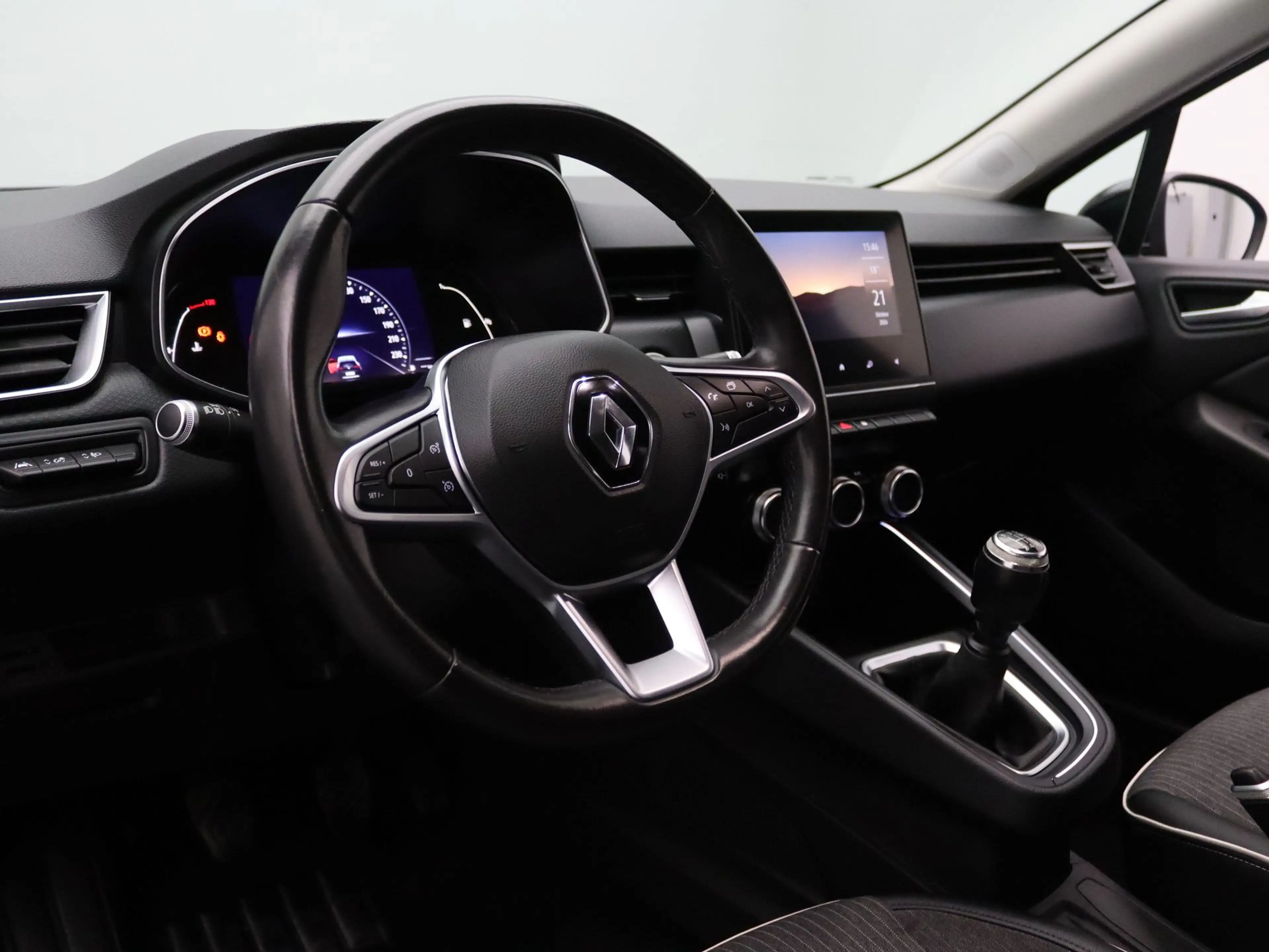 Renault Clio 100pk TCe Intens Apple Carplay/Android Auto | Navi — photo 3