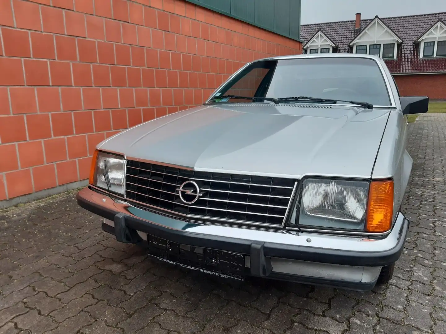 Opel Monza 2,5 E - traumhafter Zustand Argento - 2