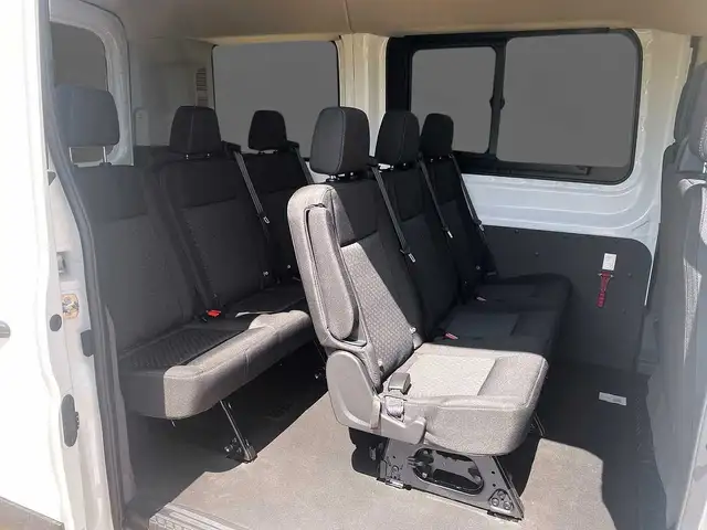 Ford Transit view 5