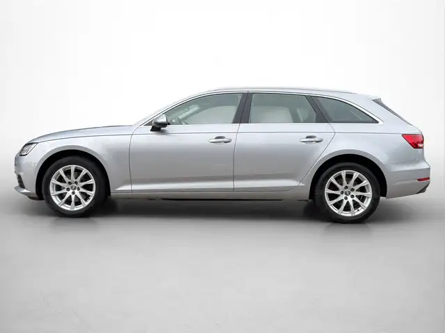 Audi A4 view 3
