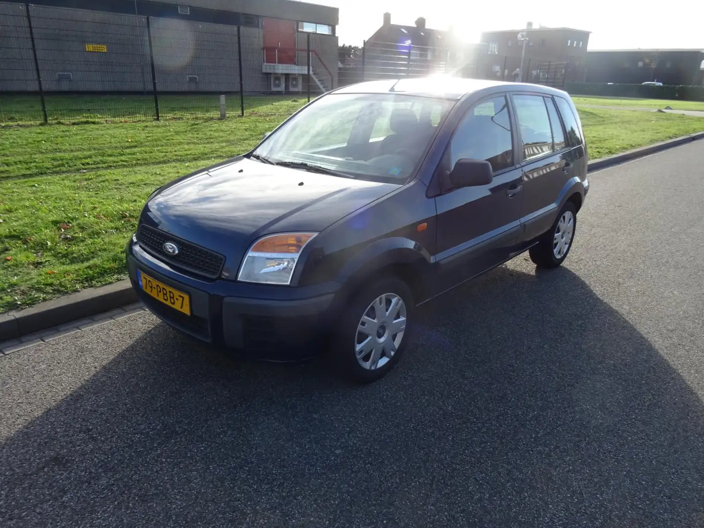 Ford Fusion 1.4-16V Cool & Sound Blauw - 1