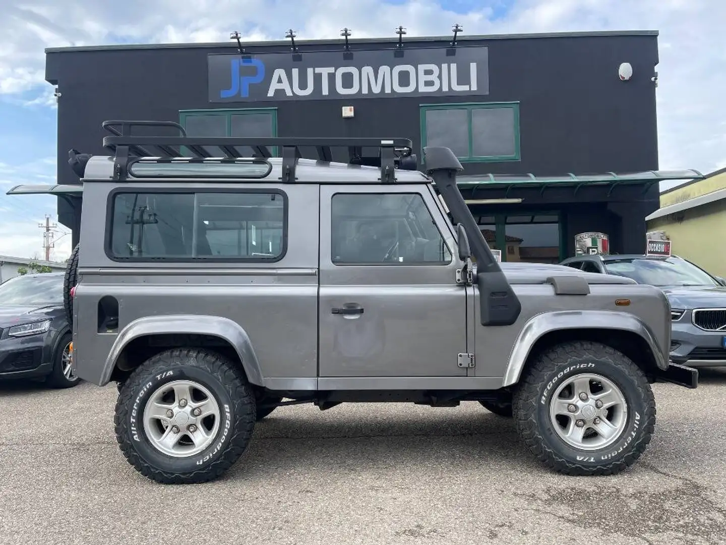 Land Rover Defender Defender 90 2.4 td 6 posti Grigio - 1