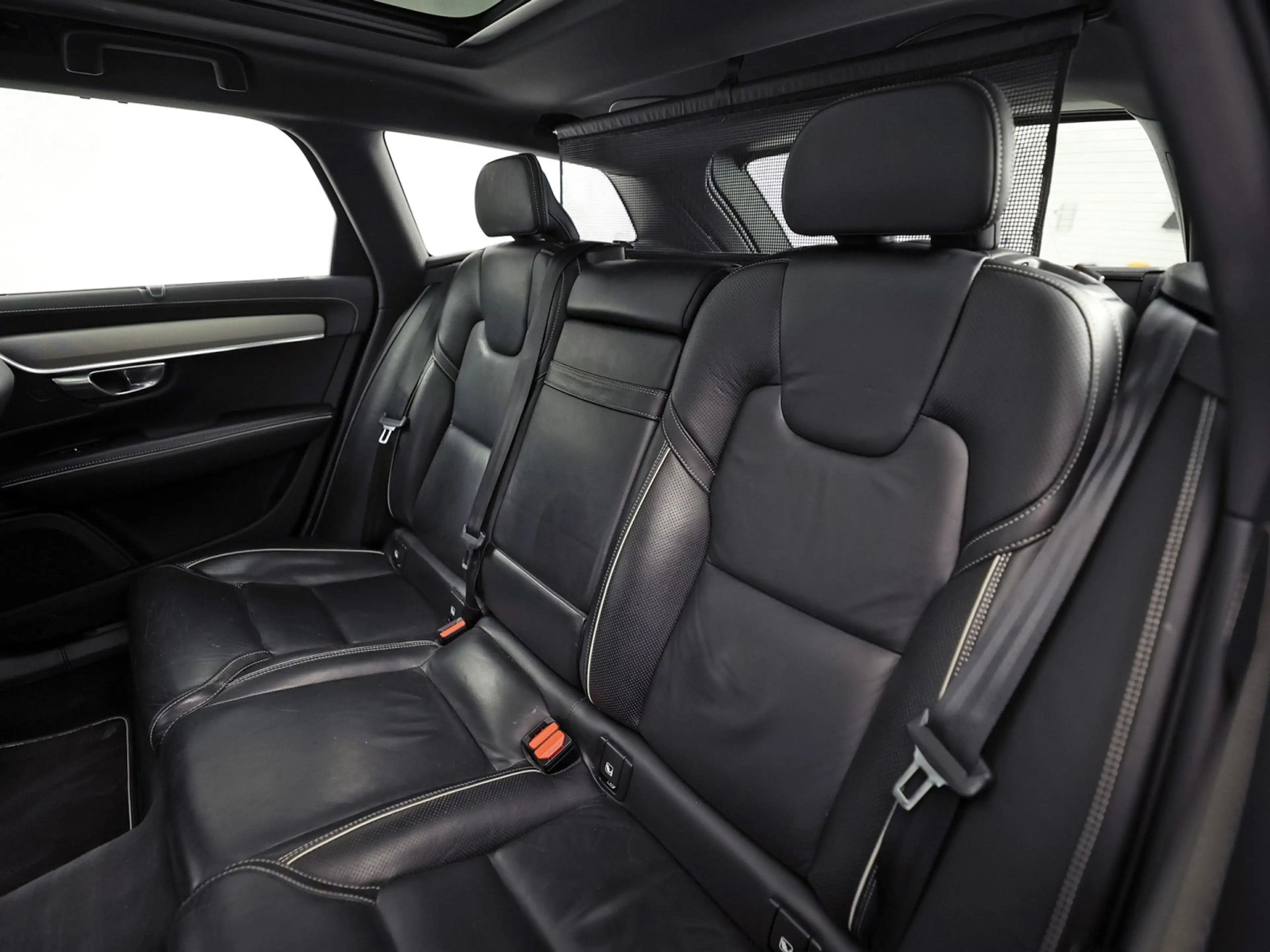 Volvo V90 2.0 T4 R-Design Automaat 190Pk (PANORAMADAK, HARMA — photo 19