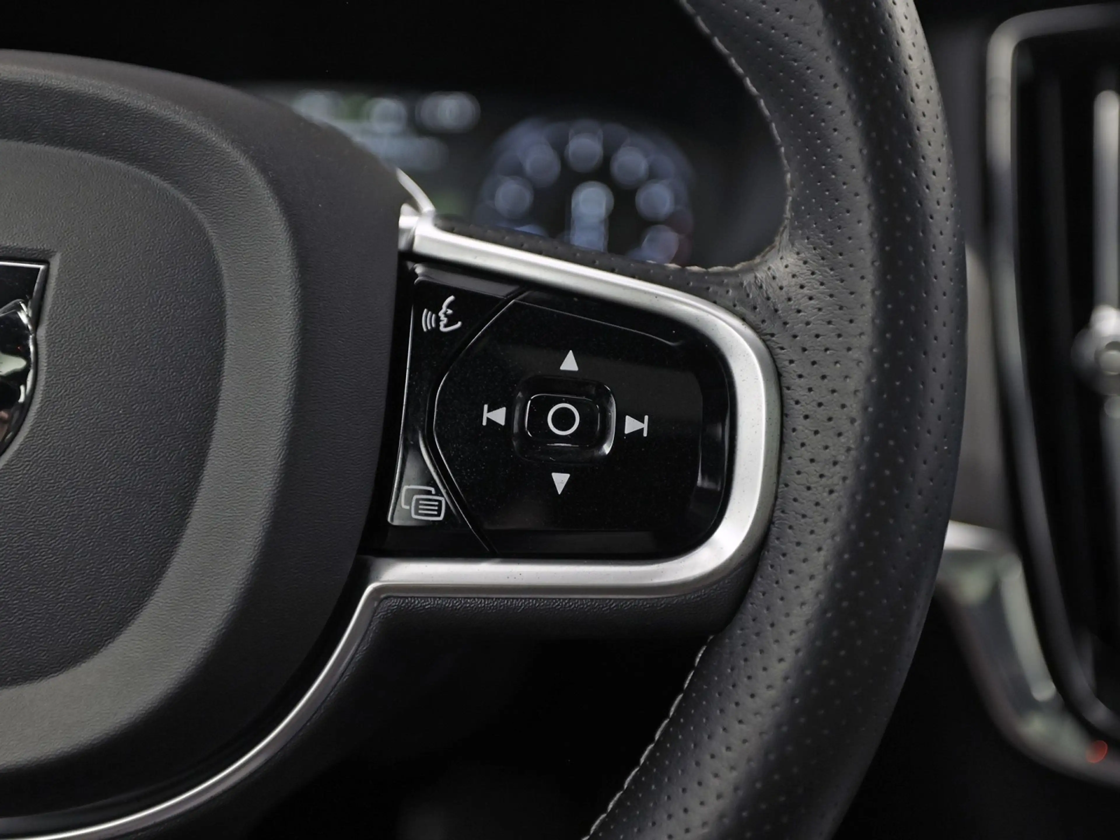 Volvo V90 2.0 T4 R-Design Automaat 190Pk (PANORAMADAK, HARMA — photo 30