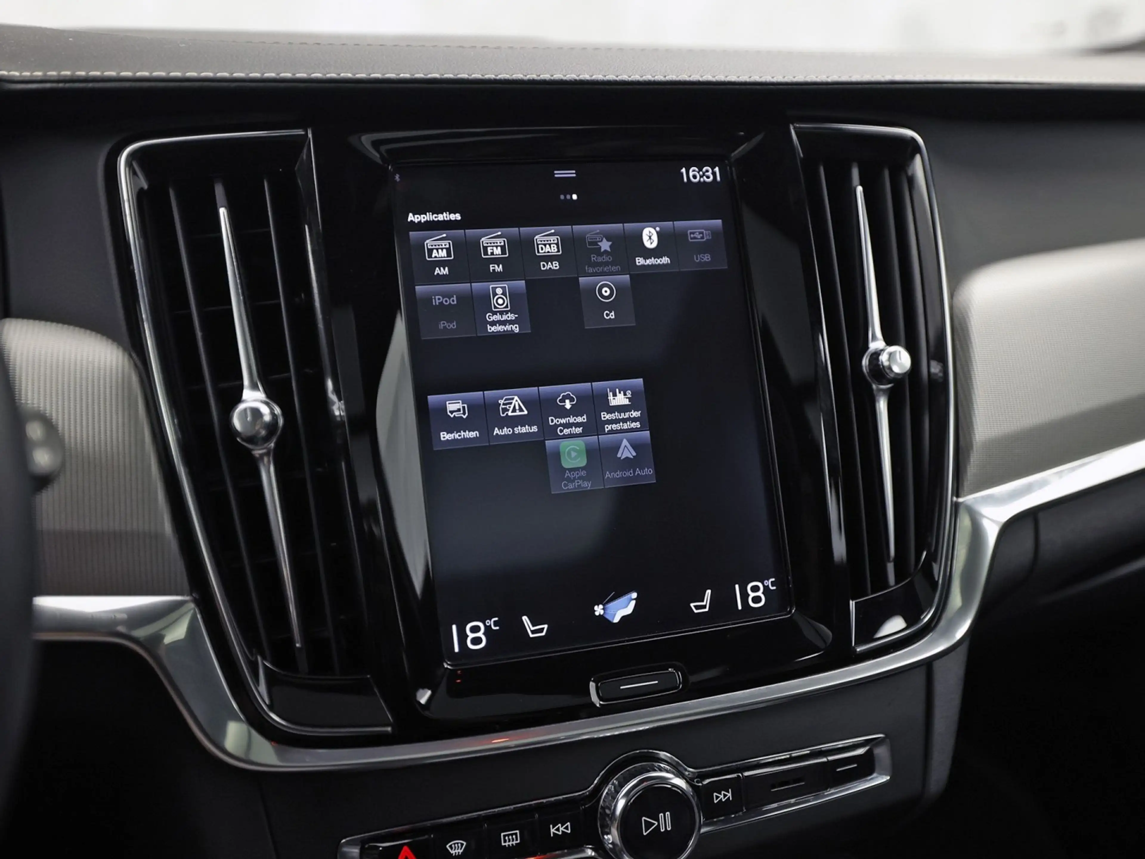 Volvo V90 2.0 T4 R-Design Automaat 190Pk (PANORAMADAK, HARMA — photo 33