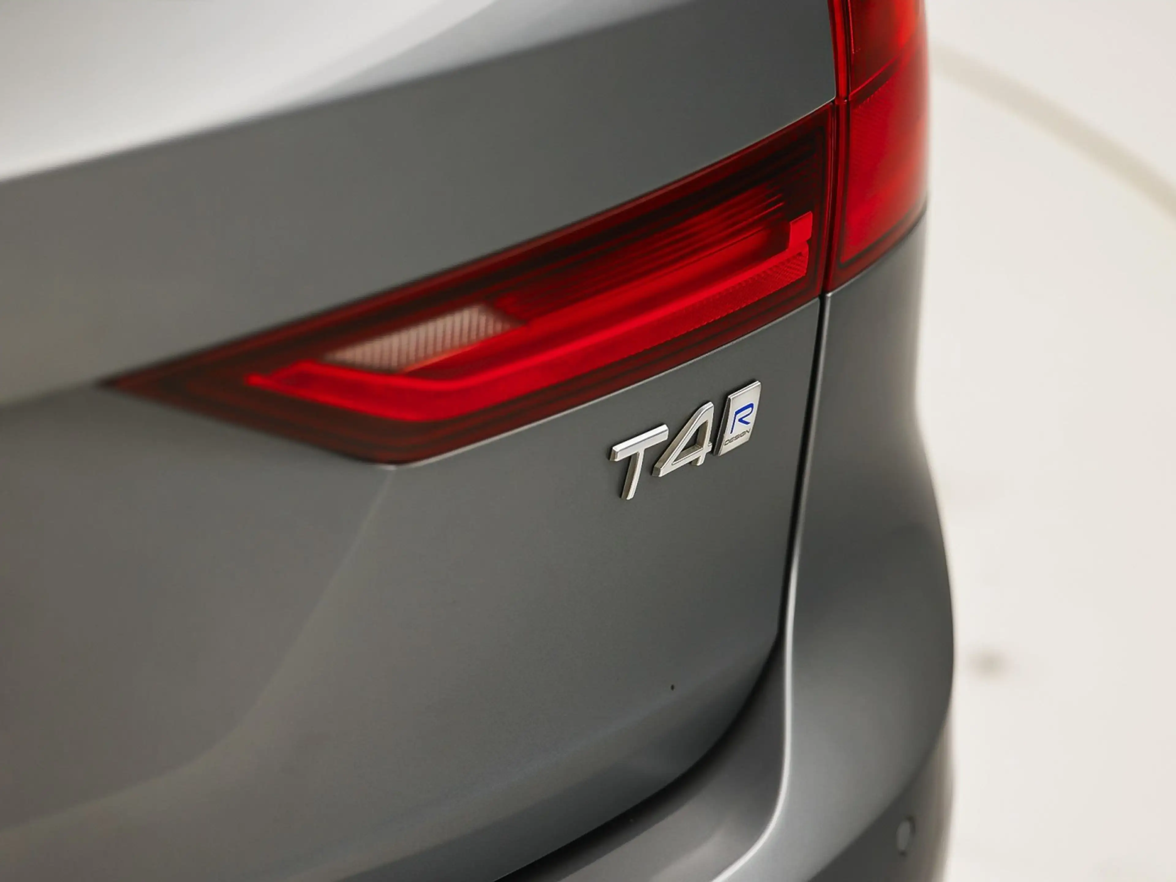 Volvo V90 2.0 T4 R-Design Automaat 190Pk (PANORAMADAK, HARMA — photo 35