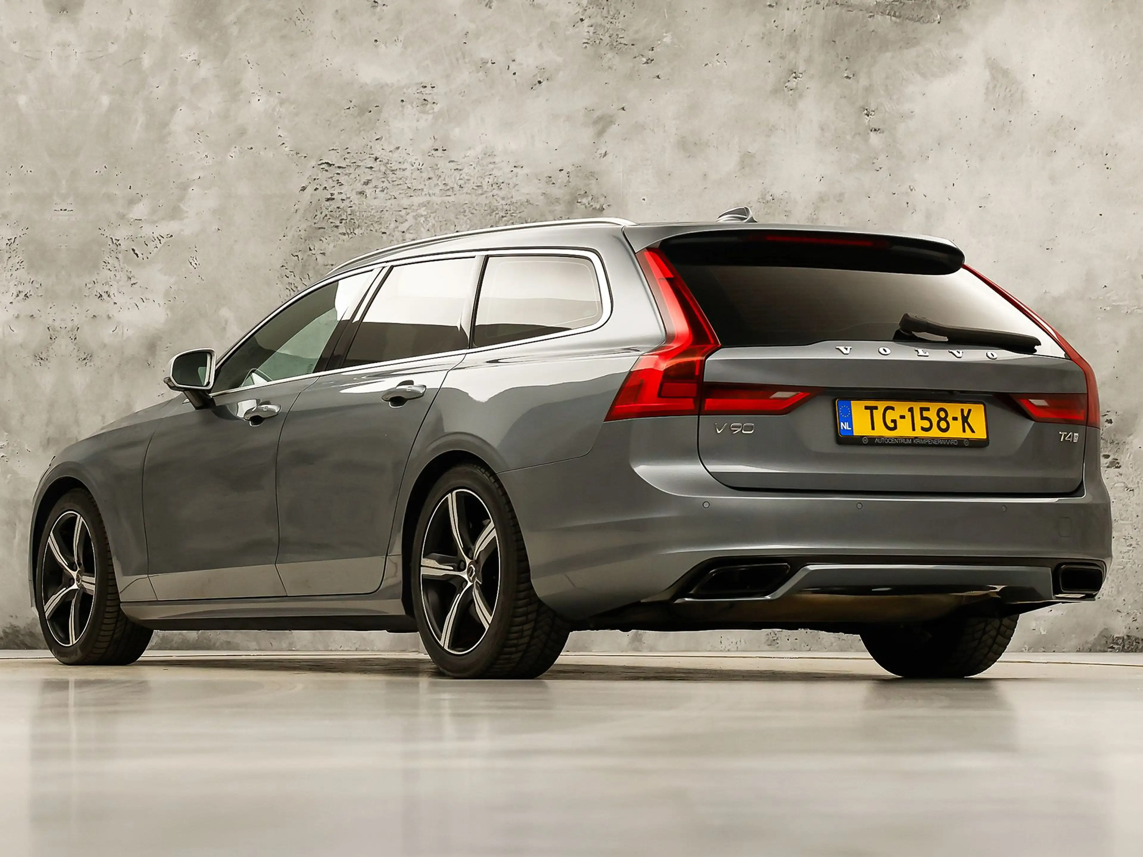 Volvo V90 2.0 T4 R-Design Automaat 190Pk (PANORAMADAK, HARMA — photo 5