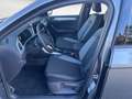 Volkswagen T-Roc Life 1.5 l TSI OPF Grau - thumbnail 7