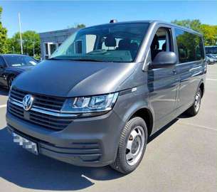 2.0 TDI Kombi FWD - 9 SITZER