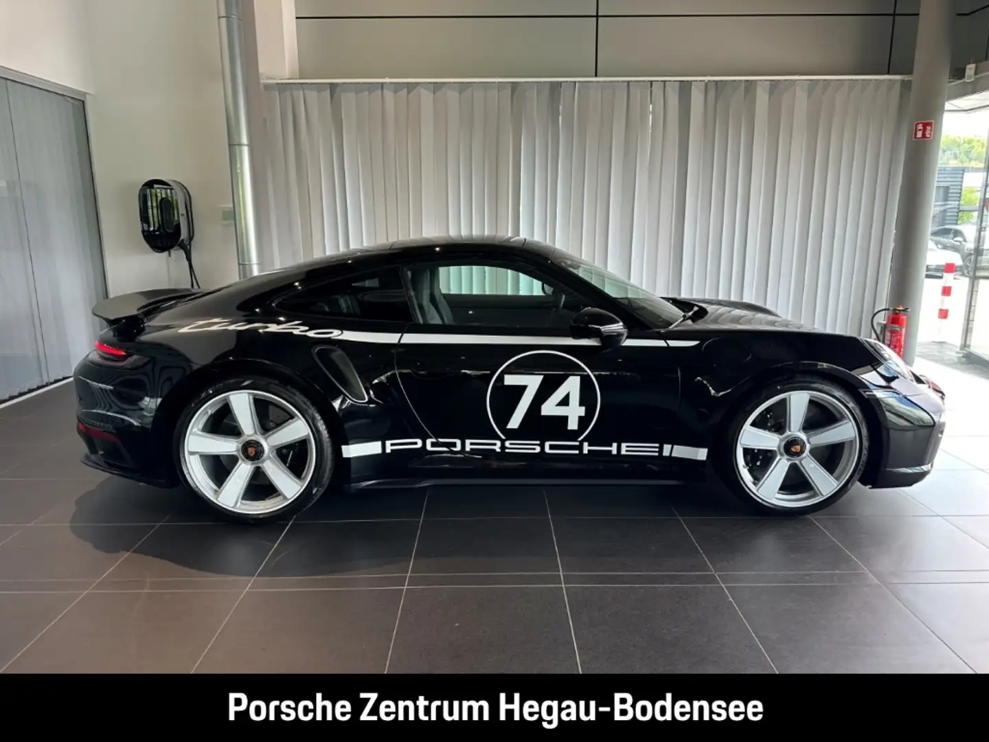 Porsche 992 (911) Turbo 50 Jahre/Heritage/Burmester/InnoDrive Noir - 2