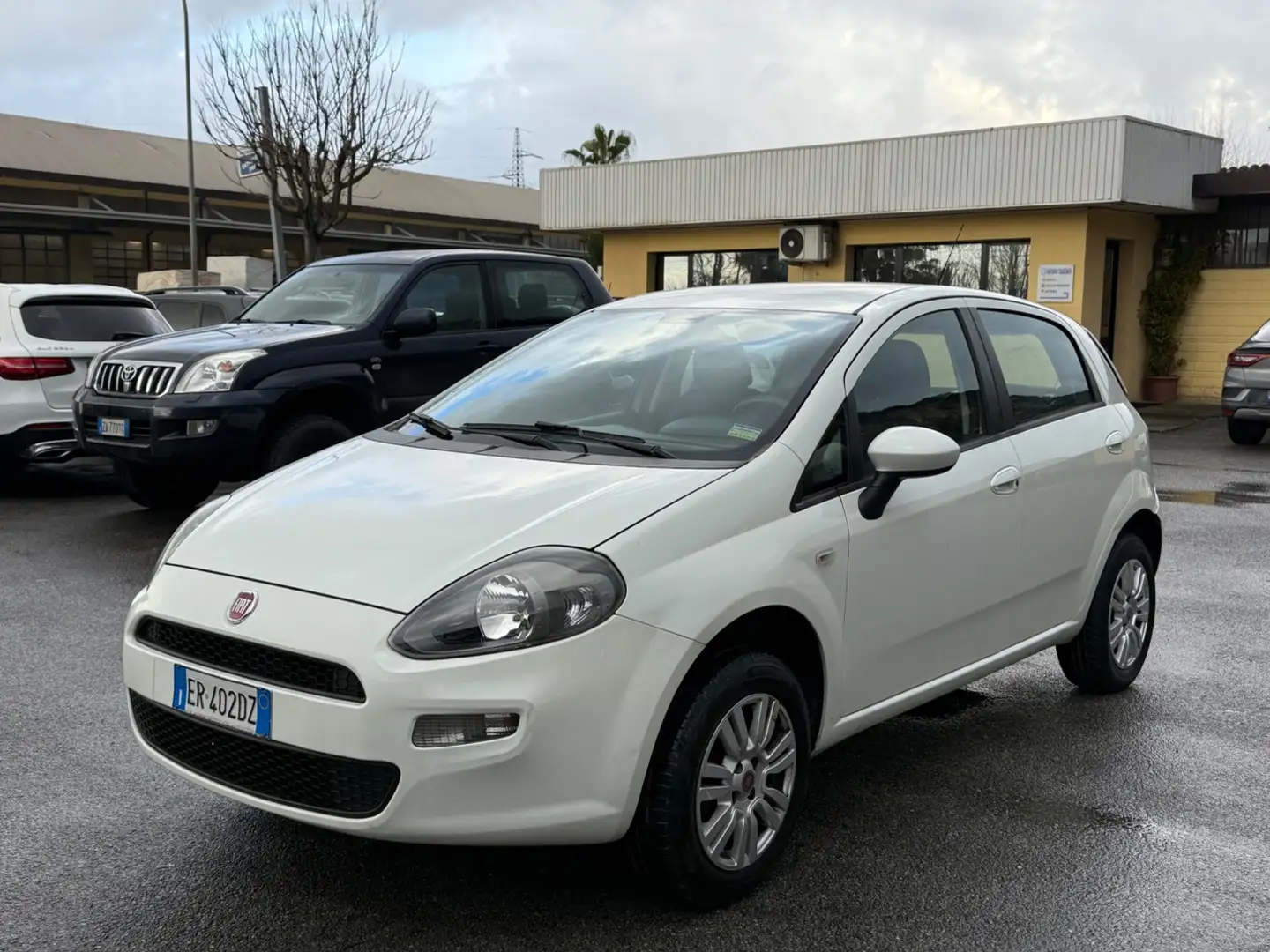 Fiat Grande Punto Grande Punto 1.4 5 porte Actual Natural Power Blanc - 1