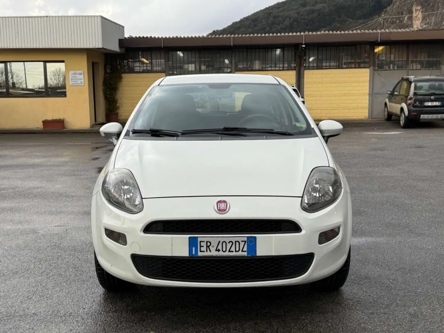 Fiat Grande Punto Grande Punto 1.4 5 porte Actual Natural Power Blanc - 1