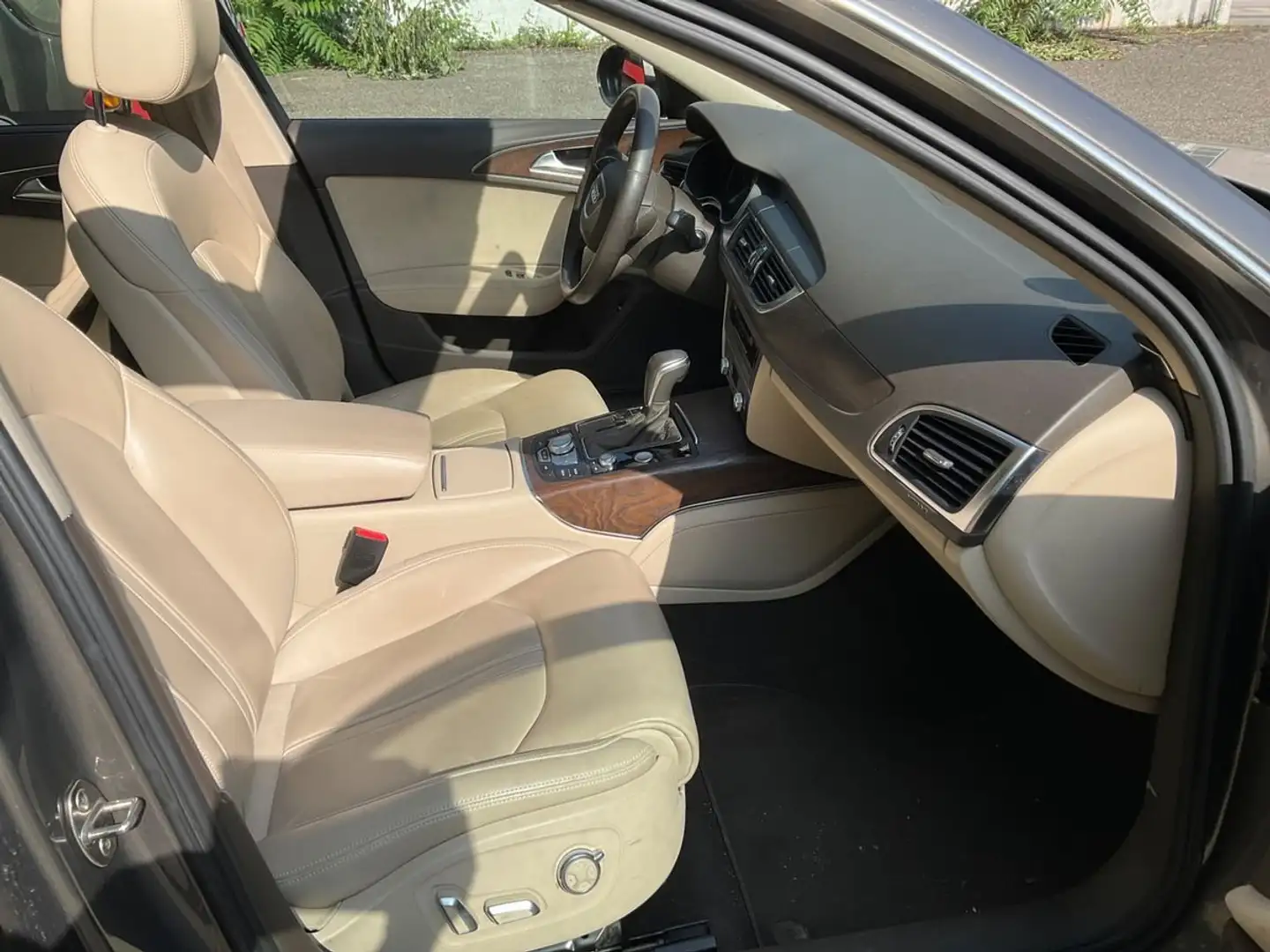 Audi A6 3.0 V6 TDI clean diesel Grau - 2