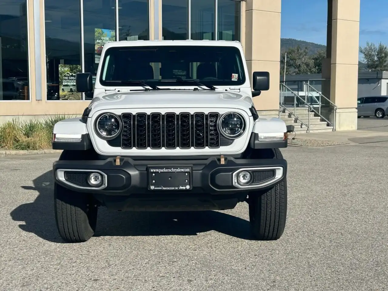 Jeep Gladiator снимка Jeep Gladiator