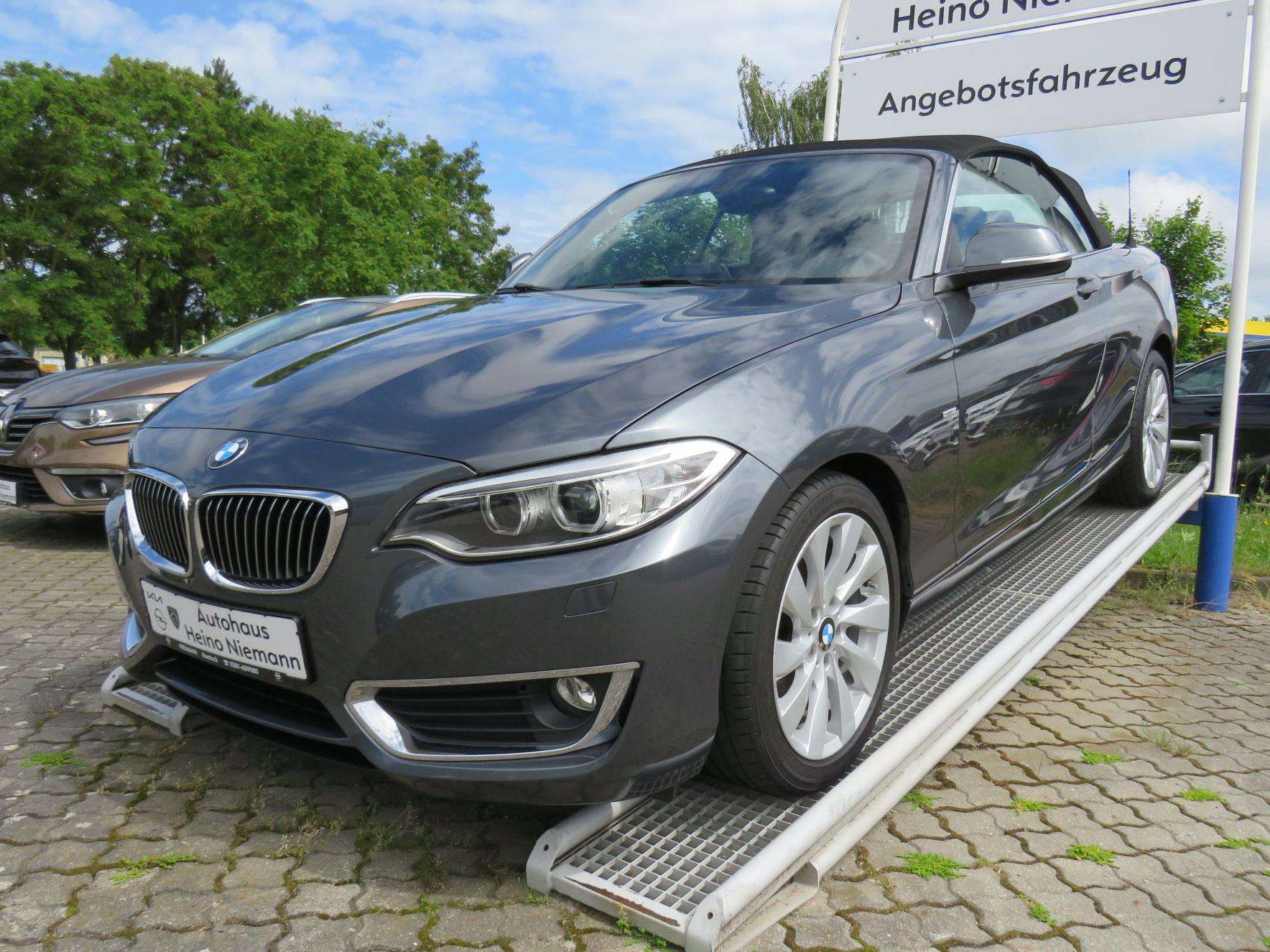 BMW 220