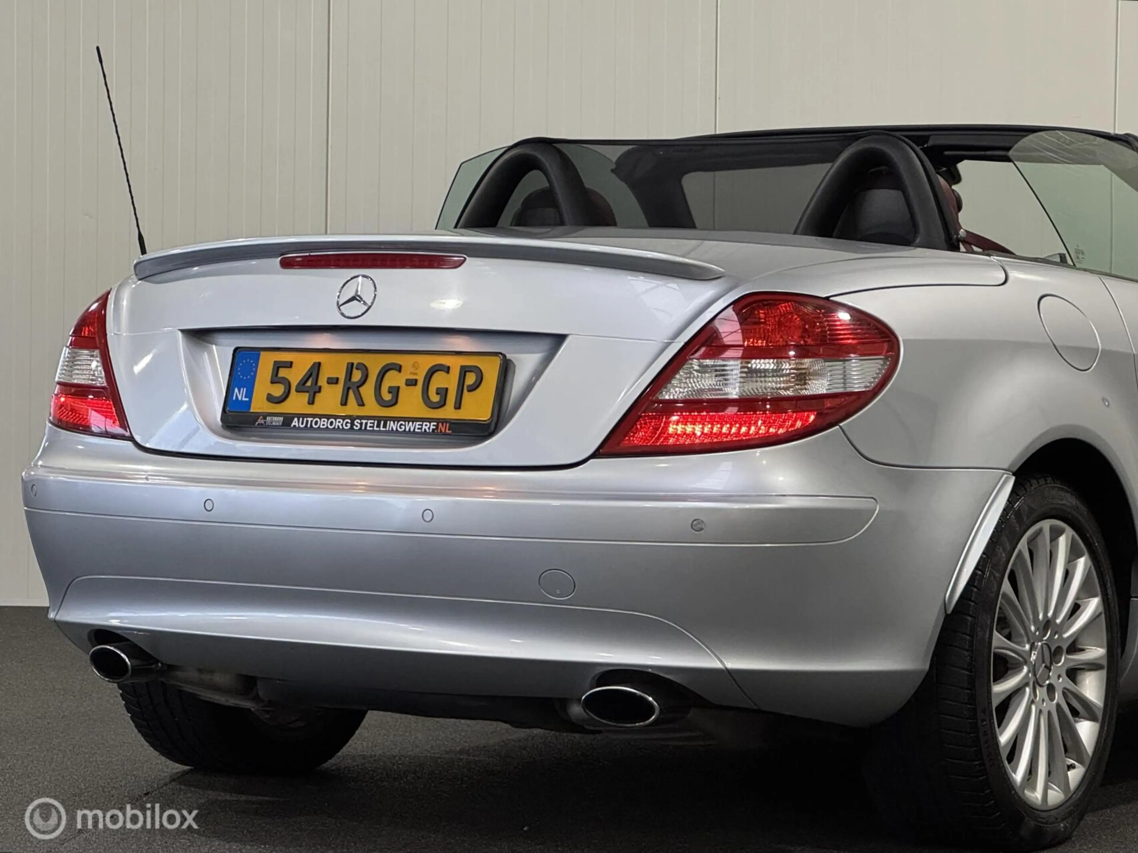 Mercedes-Benz SLK 200 K. Automaat [ NAP leder airscarf nw.ketting ] — photo 12